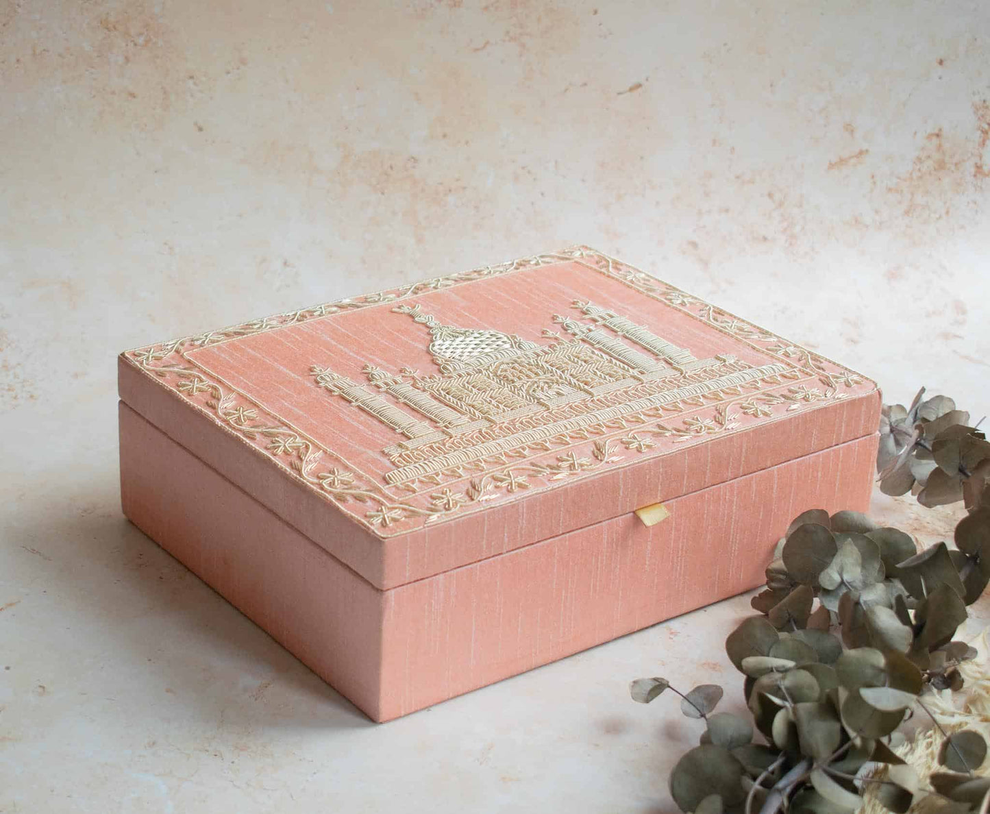 PRE-ORDER / TAJ MAHAL TROUSSEAU BOX - Peach
