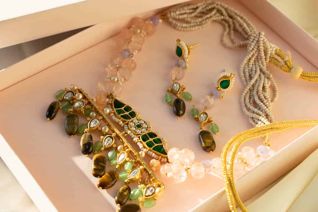 PRE-ORDER - Arushi Kundan Jewellery Set