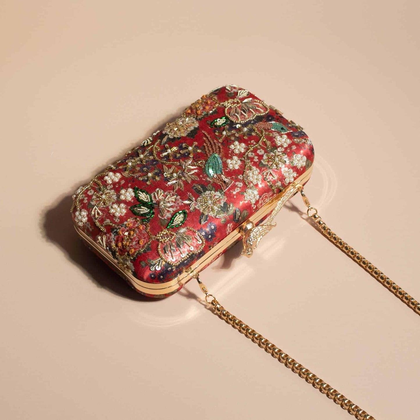 PRE-ORDER - MUMBAI DREAMS (Red) - Bird Clasp