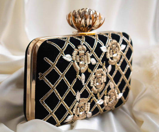 PRE-ORDER- ALAYA (Black Velvet)