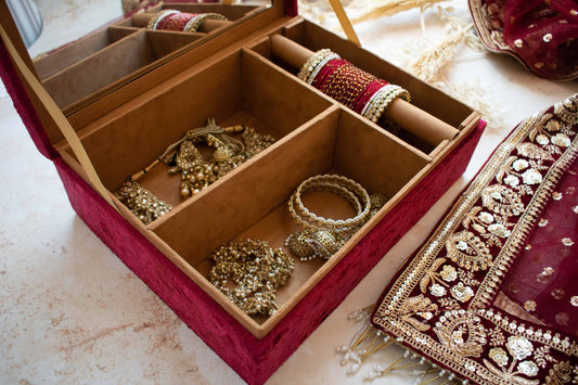 PRE-ORDER / TAJ MAHAL TROUSSEAU BOX - Maroon Velvet