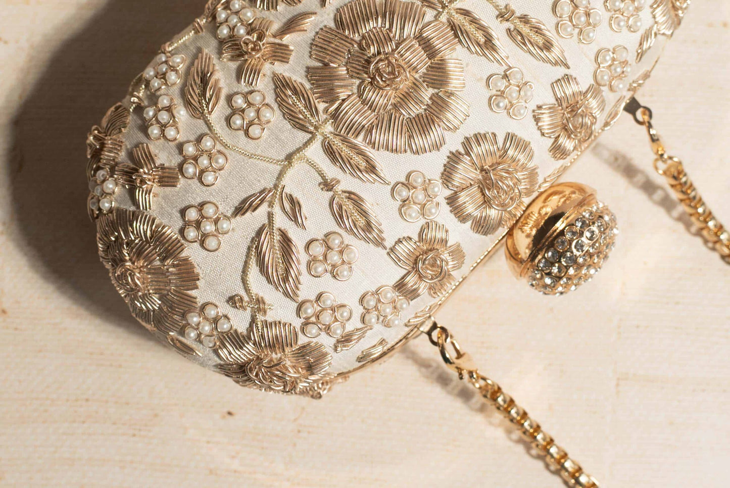 ASHA - Oval (Dull Ivory)