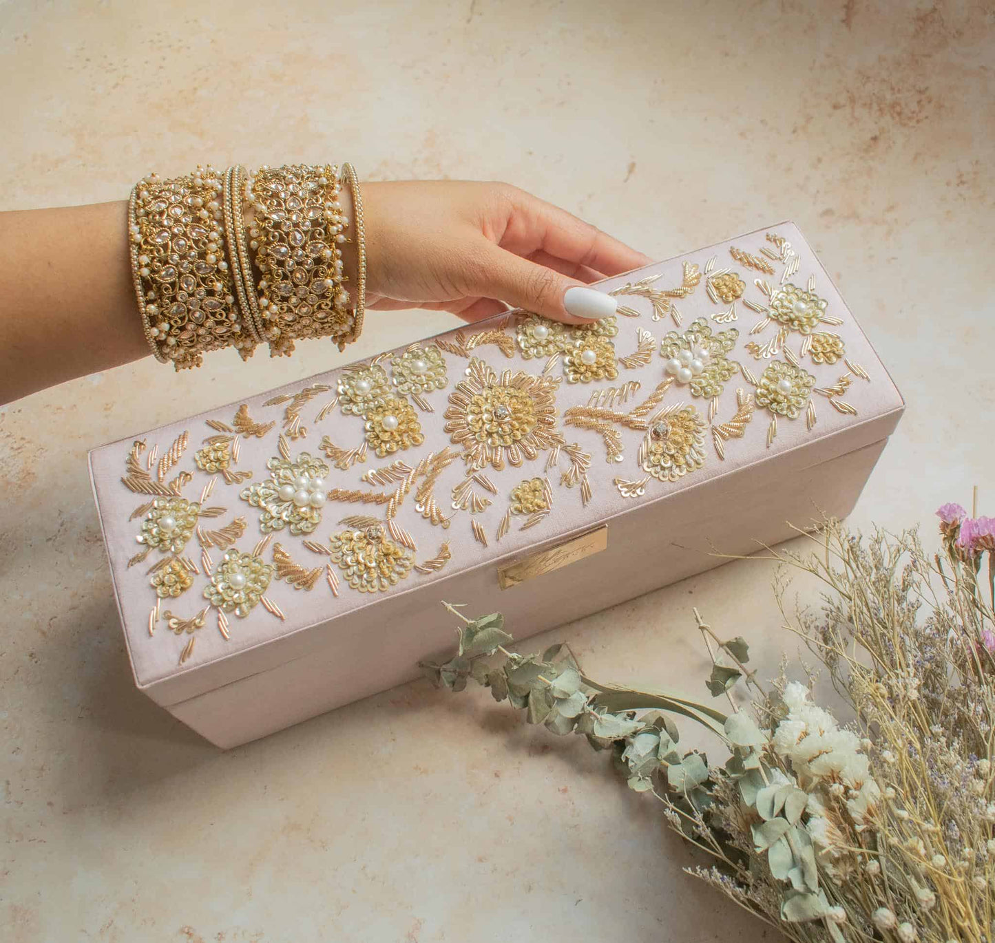 PRE-ORDER / MEENA Bangle Box (Nude Pink Silk)