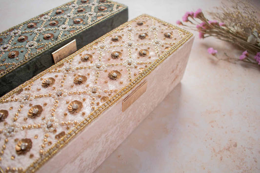 PRE-ORDER - ESHA - Nude Velvet (Bangle Box)