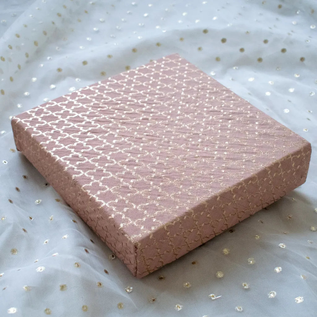 Maharani Gift Box (Dusky Nude Pink)