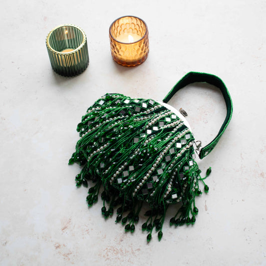 PRE-ORDER - Eliana Clip Purse (Emerald Green Velvet)