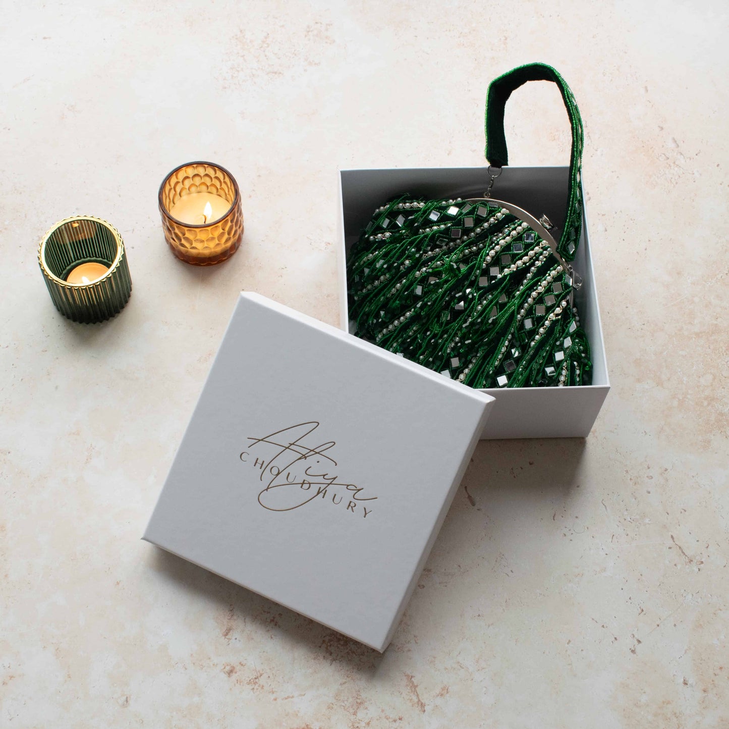 PRE-ORDER - Eliana Clip Purse (Emerald Green Velvet)