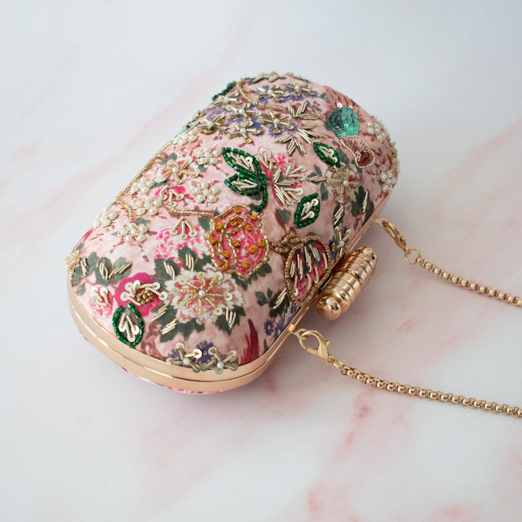 MUMBAI DREAMS (Nude Pink) - Oval