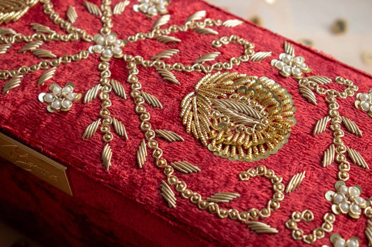 PRE-ORDER - AMNA BANGLE BOX - RED