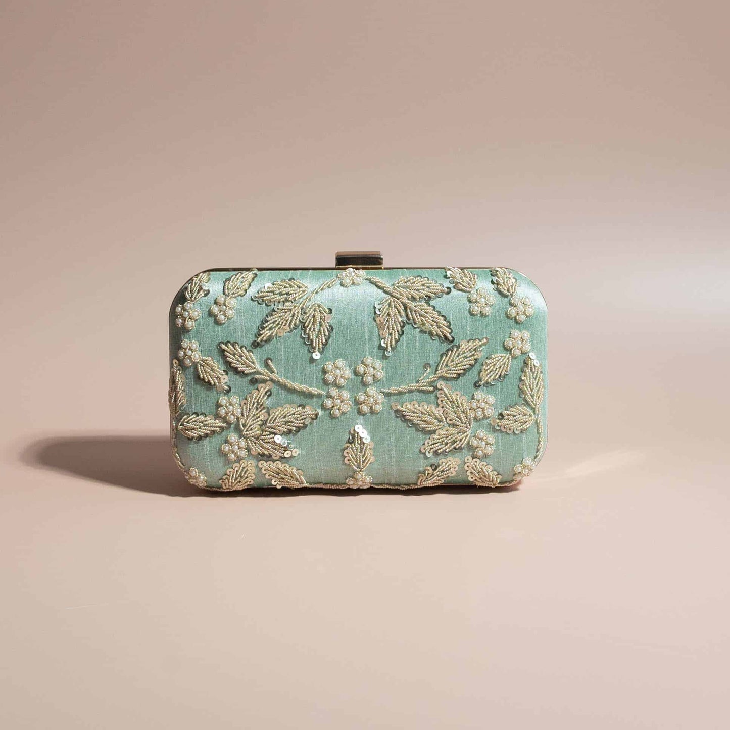 PRE-ORDER-CHAYA Clutch (Mint)
