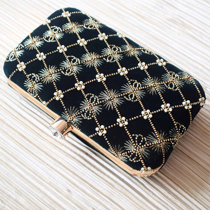 PRE-ORDER - VAIDEHI (Bottle Green Velvet)