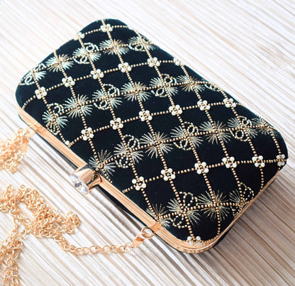 PRE-ORDER - VAIDEHI (Bottle Green Velvet)