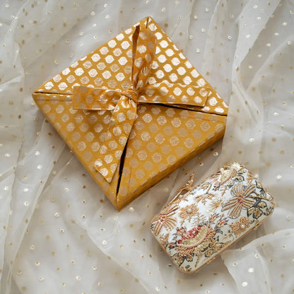 Maharani Gift Box (Mustard Yellow)