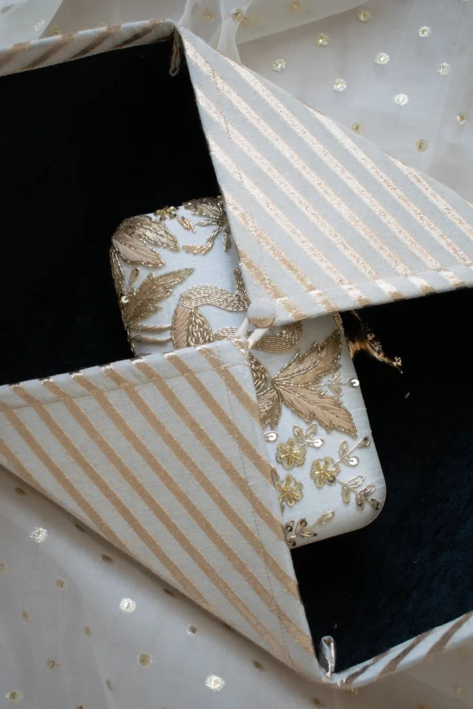 Maharani Gift Box (Ivory)