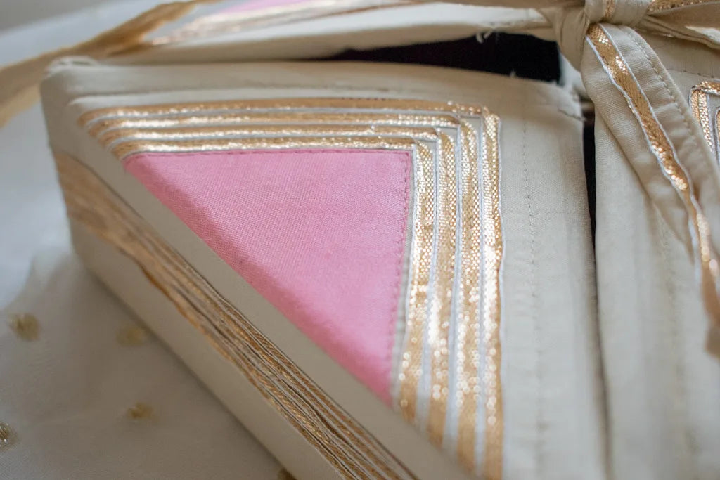 Maharani Petite Gift Box (Nude Beige & Pink)