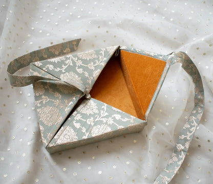 Maharani Gift Box (Sage Mint)