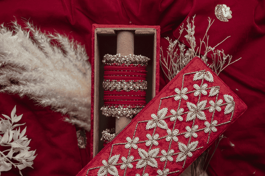 PRE-ORDER / LANA BANGLE BOX (Red)