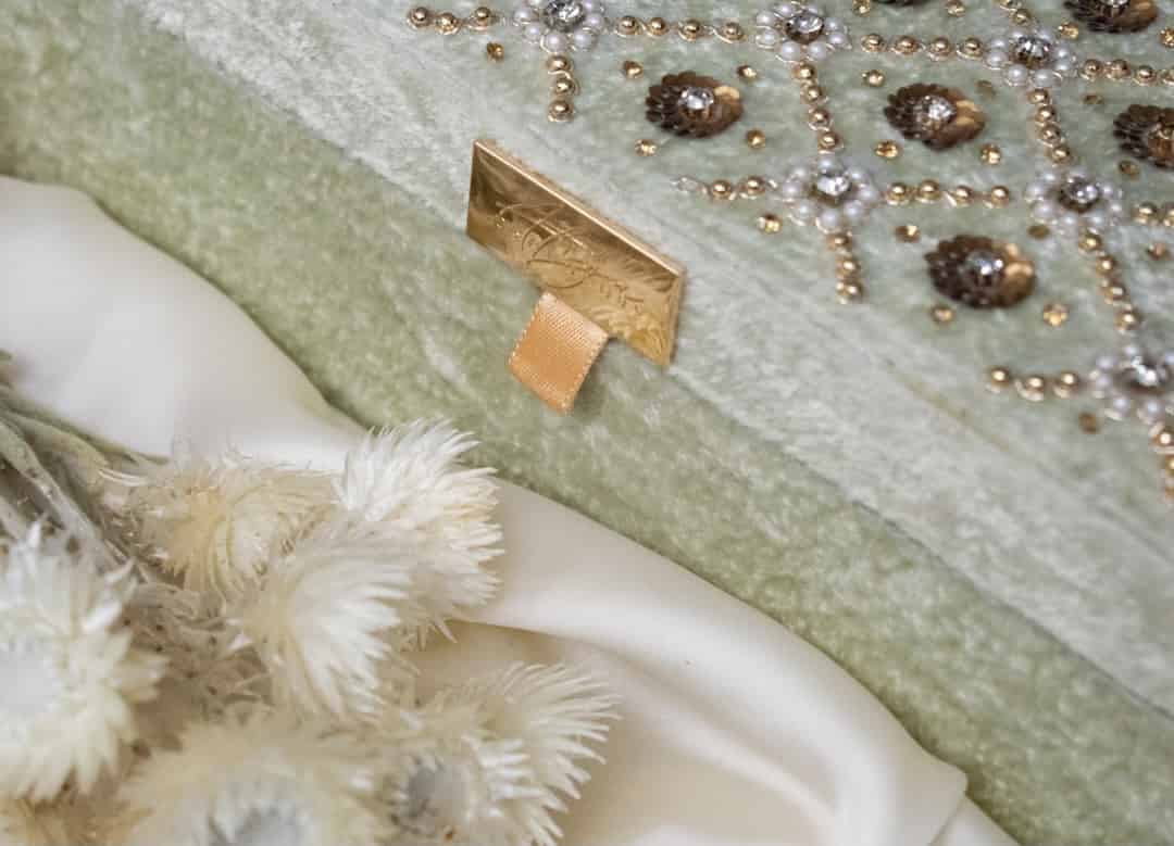 PRE-ORDER / ESHA TROUSSEAU BOX - Mint Velvet