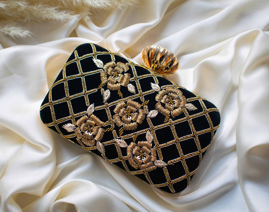 PRE-ORDER- ALAYA (Black Velvet)