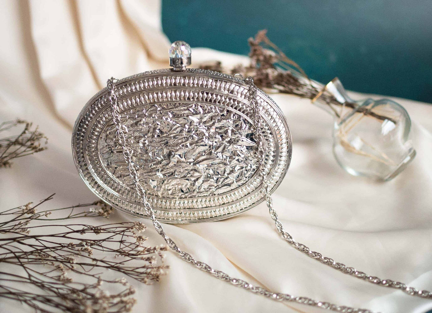 PRE-ORDER - RANI - Oval (Mother of Pearl) - Silver