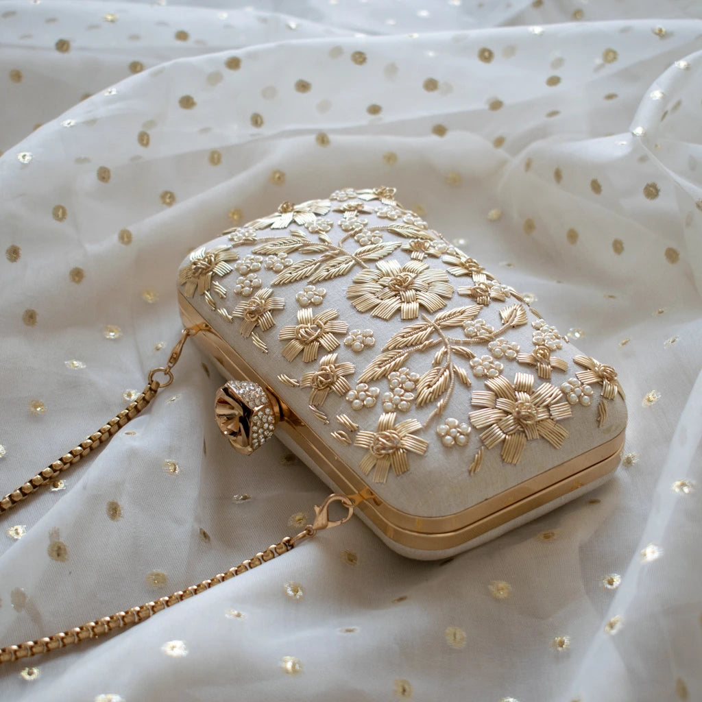 Asha (Dull Ivory Silk)