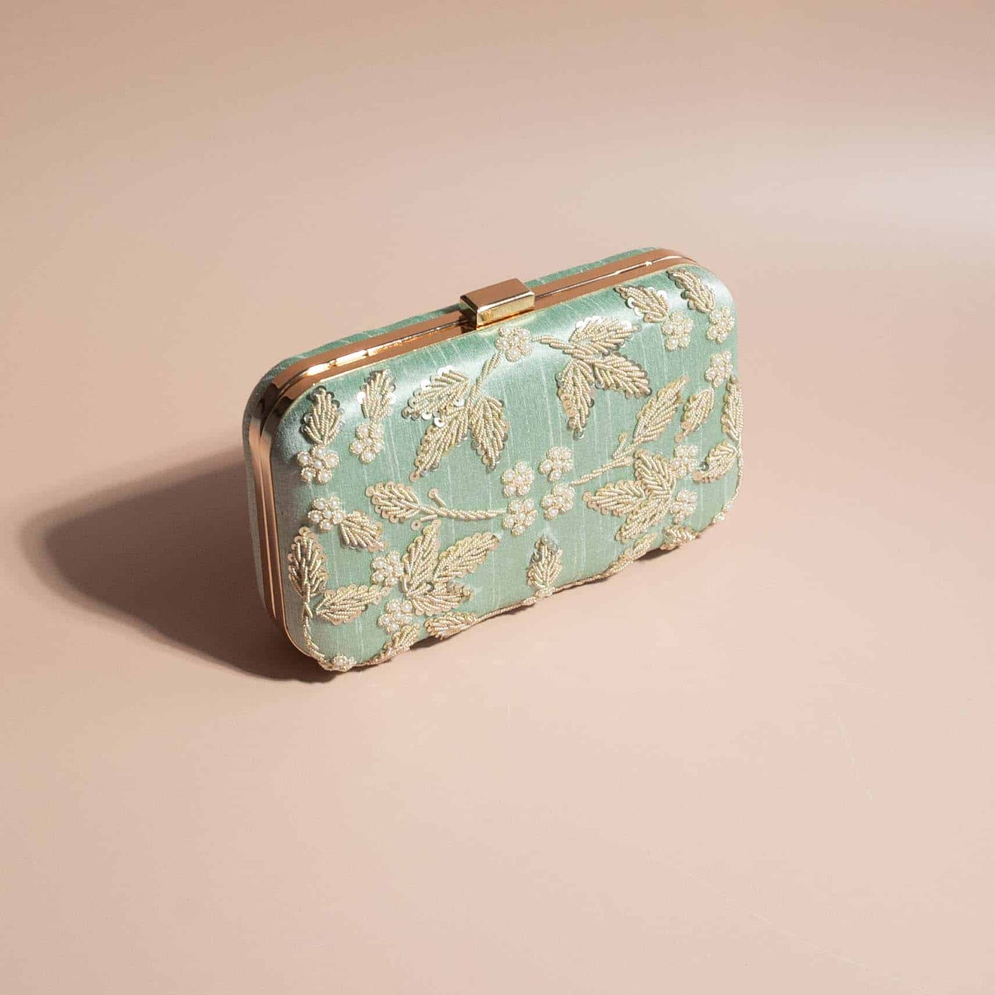 PRE-ORDER-CHAYA Clutch (Mint)