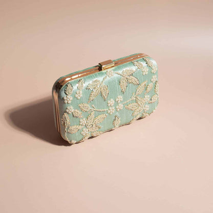 PRE-ORDER-CHAYA Clutch (Mint)
