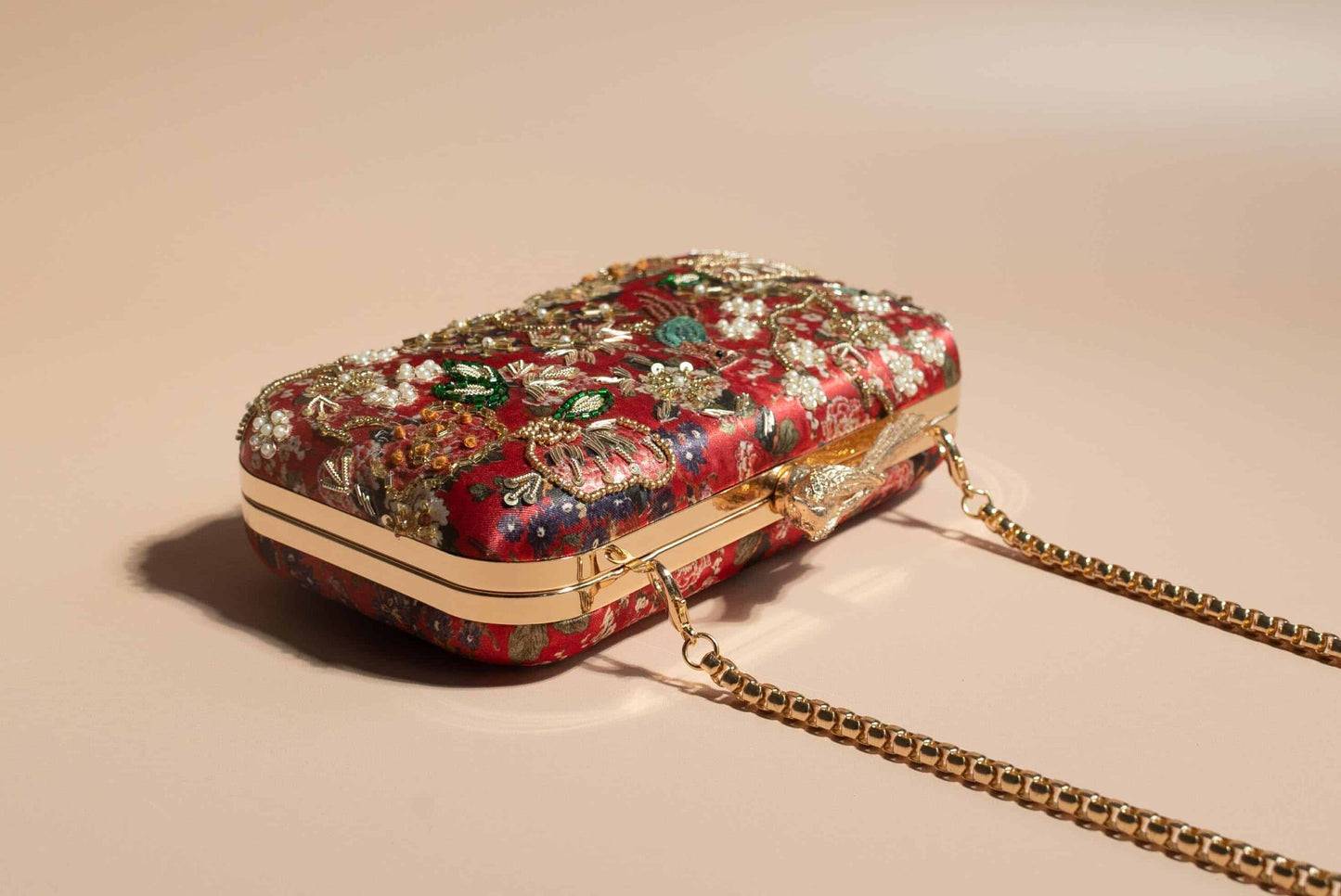 PRE-ORDER - MUMBAI DREAMS (Red) - Bird Clasp