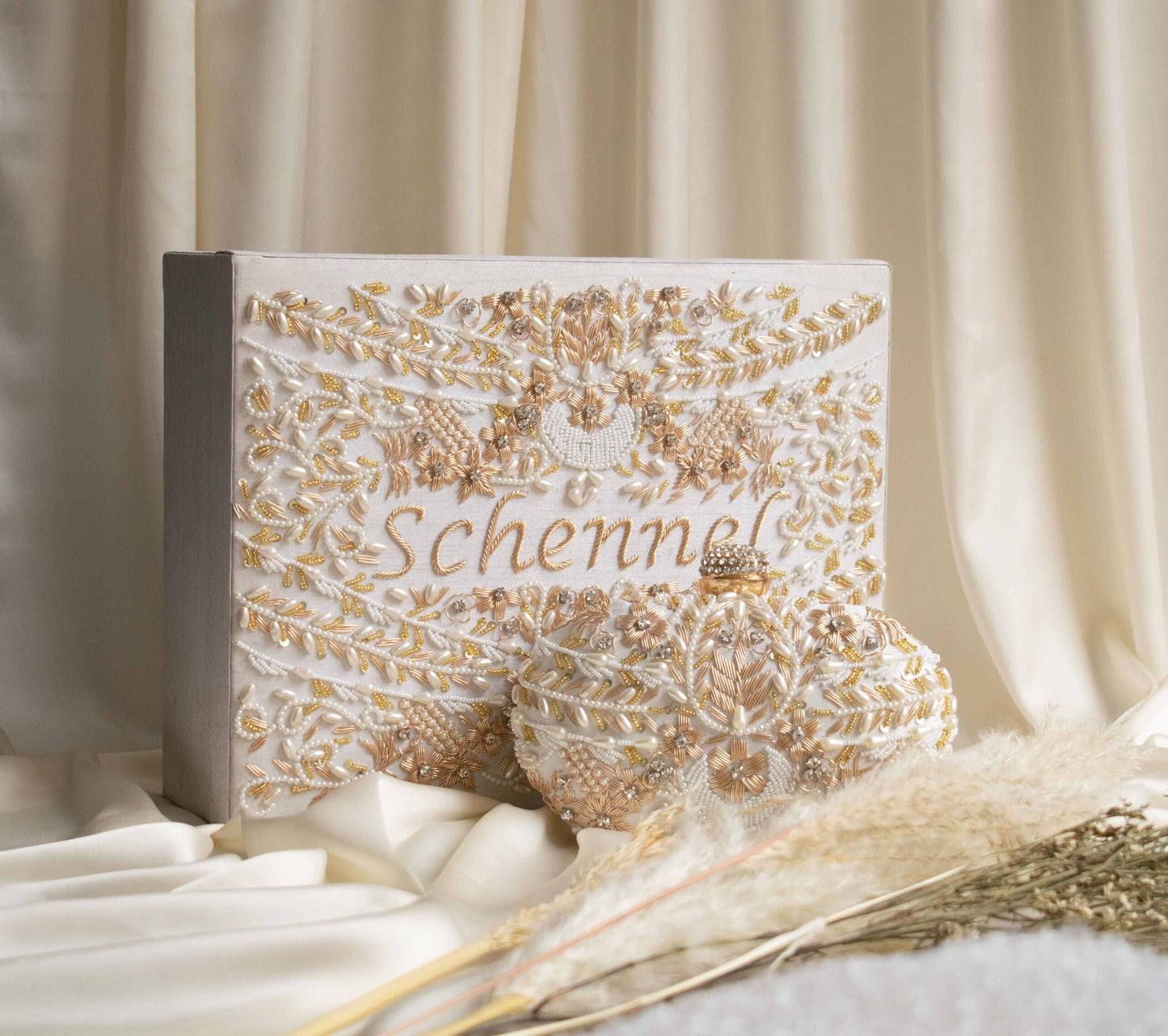 PRE-ORDER / AASHNA TROUSSEAU BOX