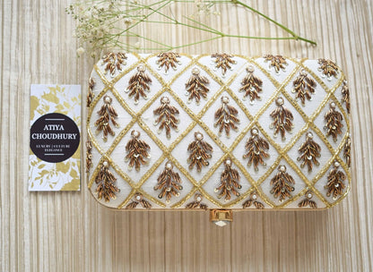 Pre-order - Isha (Ivory)