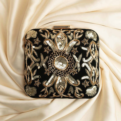 PRE-ORDER - ISHIKA (Black Velvet)