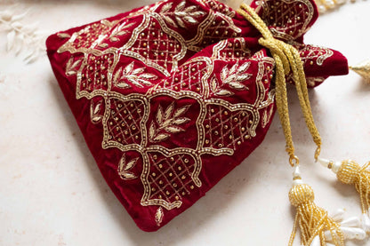 PRE-ORDER - The Traditional Bride (Potli Bag)