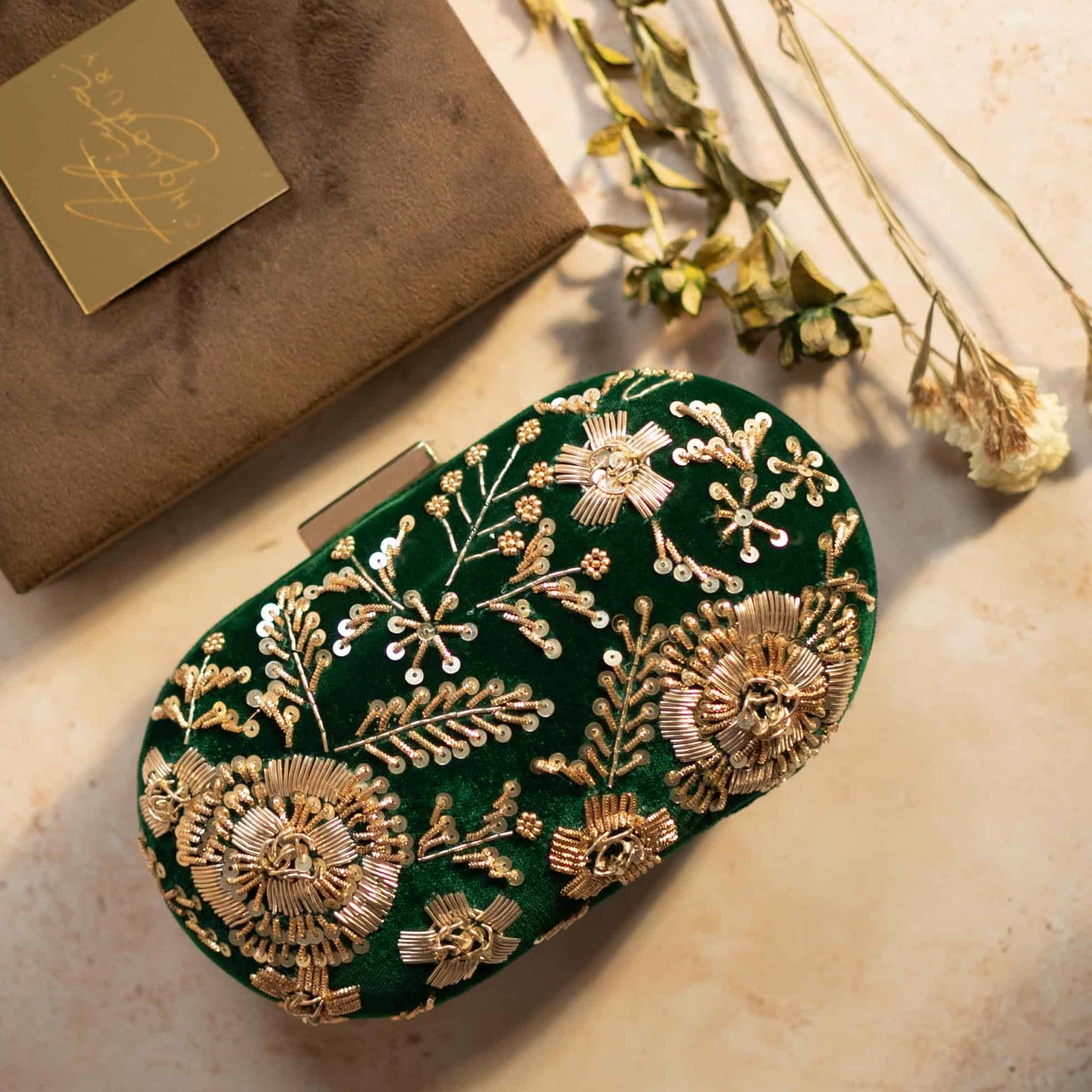 PRE-ORDER - ANAYA - Emerald Green Velvet