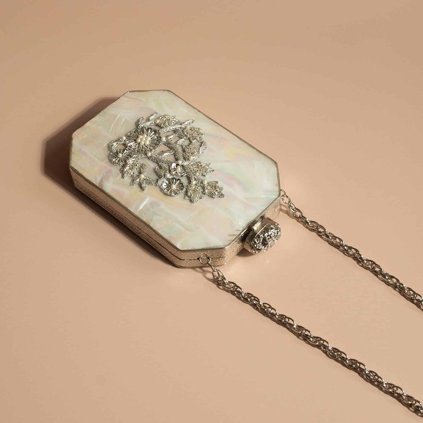 PRE-ORDER - London - Silver (Mother of Pearl)