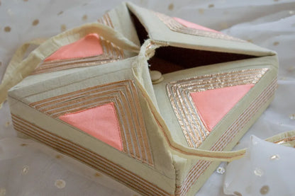 Maharani Petite Gift Box (Pistachio Green & Peach)