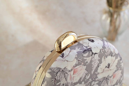 PRE-ORDER - Leesha (Minaudière)