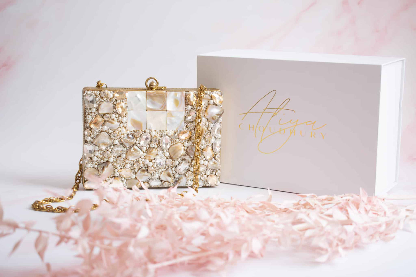 PRE-ORDER - VERONA - (Mother of Pearl)