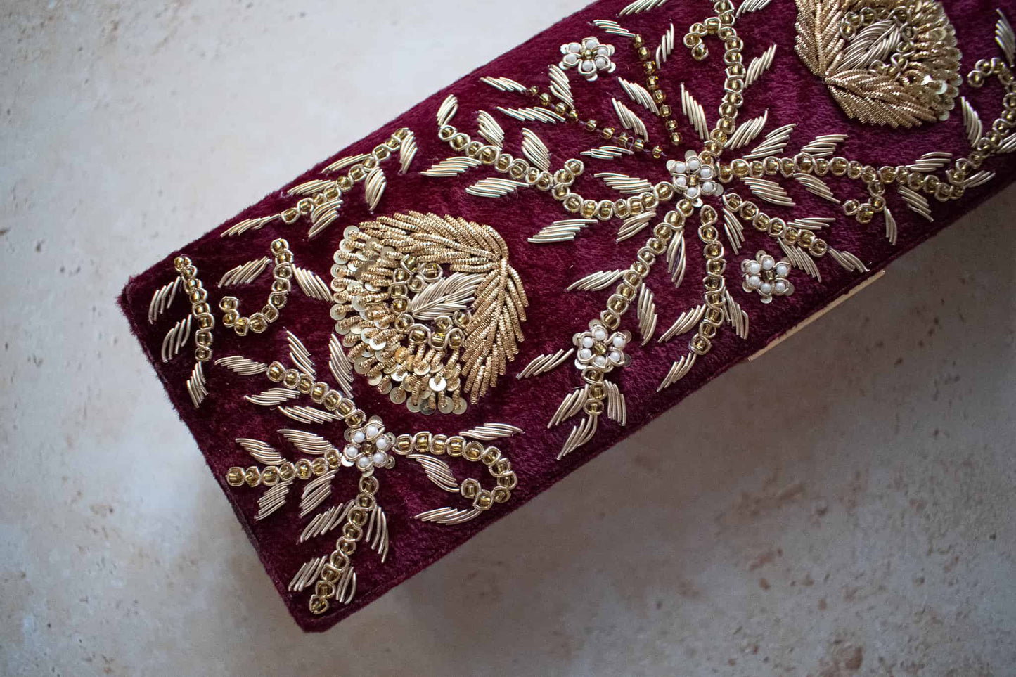 PRE- ORDER - AMNA BANGLE BOX