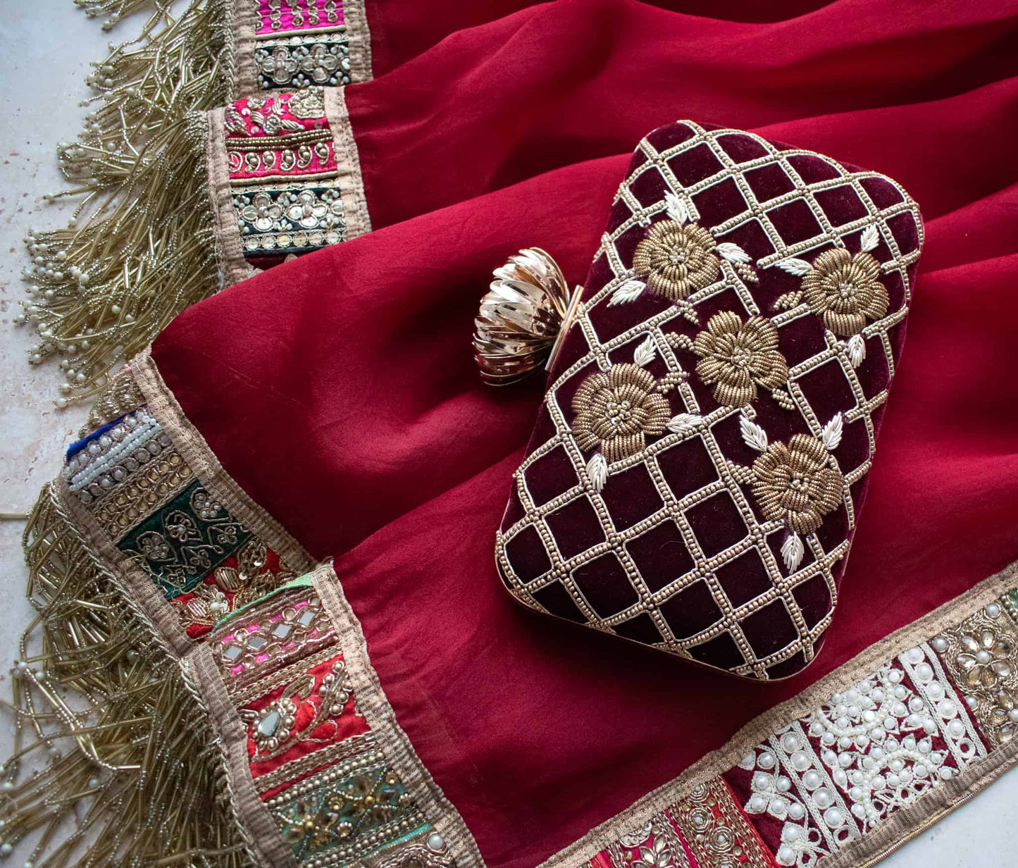 PRE-ORDER - ALAYA (Maroon Velvet)