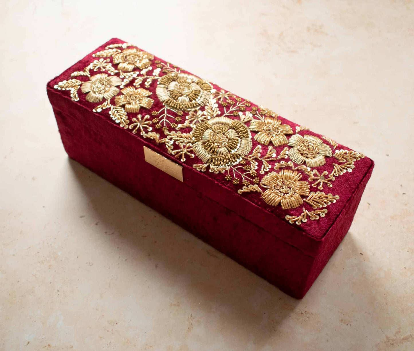PRE-ORDER /ANAYA Bangle Box (Maroon Velvet)