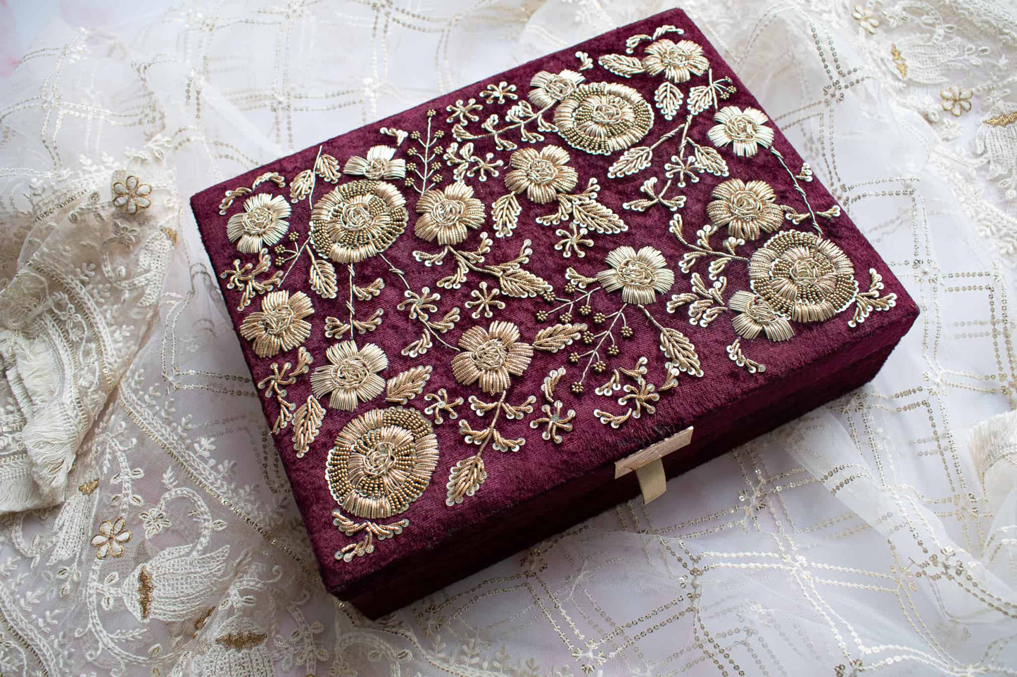 PRE-ORDER / ANAYA TROUSSEAU BOX (Maroon Velvet)