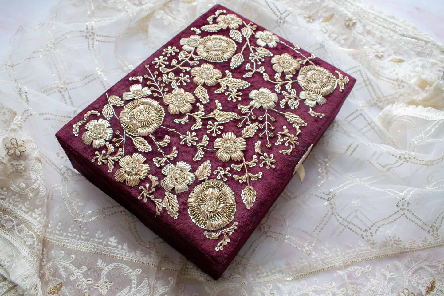 PRE-ORDER / ANAYA TROUSSEAU BOX (Maroon Velvet)