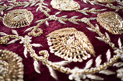 PRE-ORDER / AMNA TROUSSEAU BOX (Maroon Velvet)