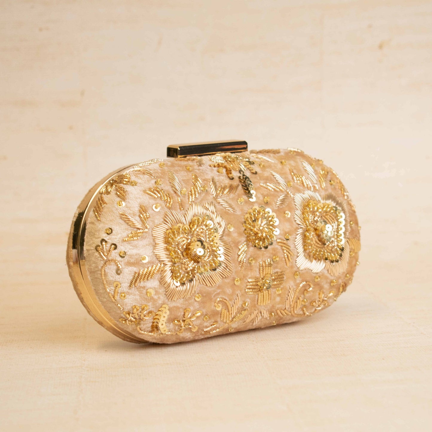 PRE-ORDER - Jasmin (Champagne Velvet)