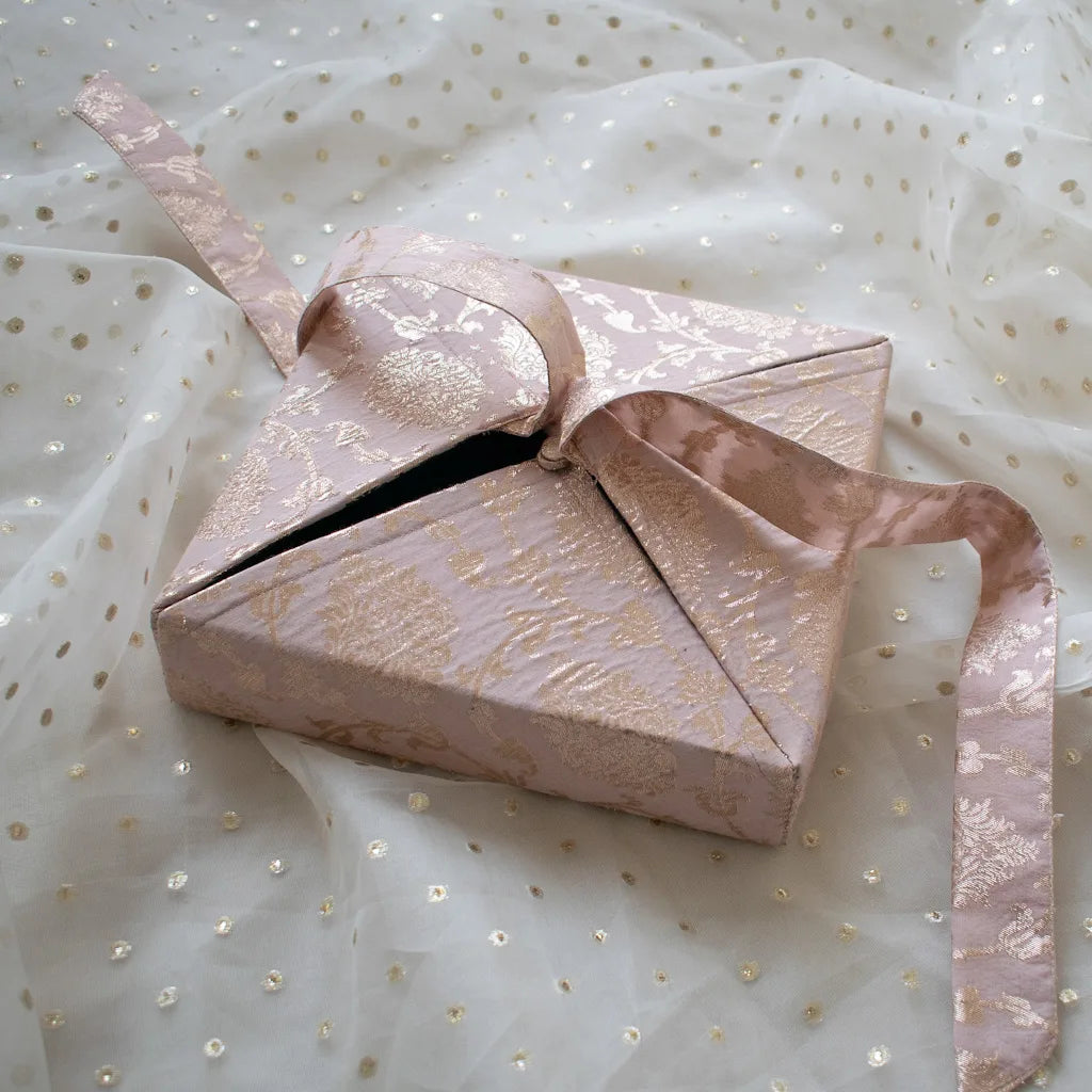 Maharani Gift Box (Pale Nude Pink)