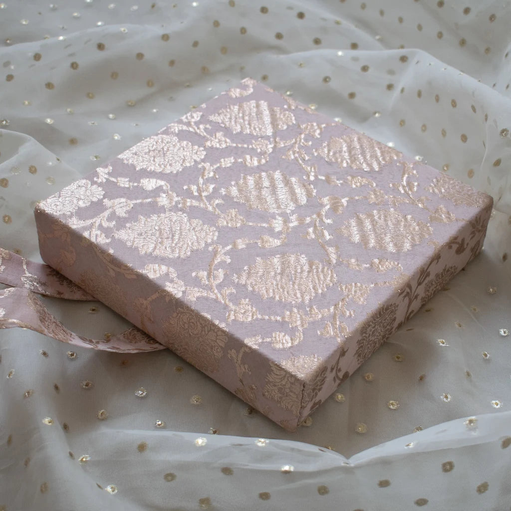 Maharani Gift Box (Pale Nude Pink)