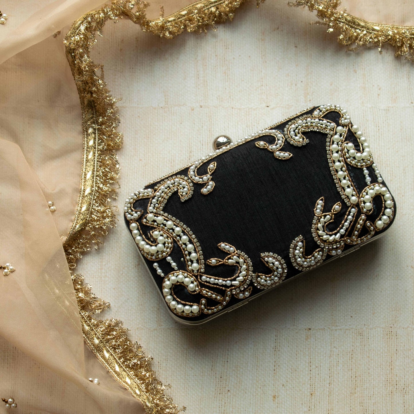 PRE-ORDER - Carolina (Black)