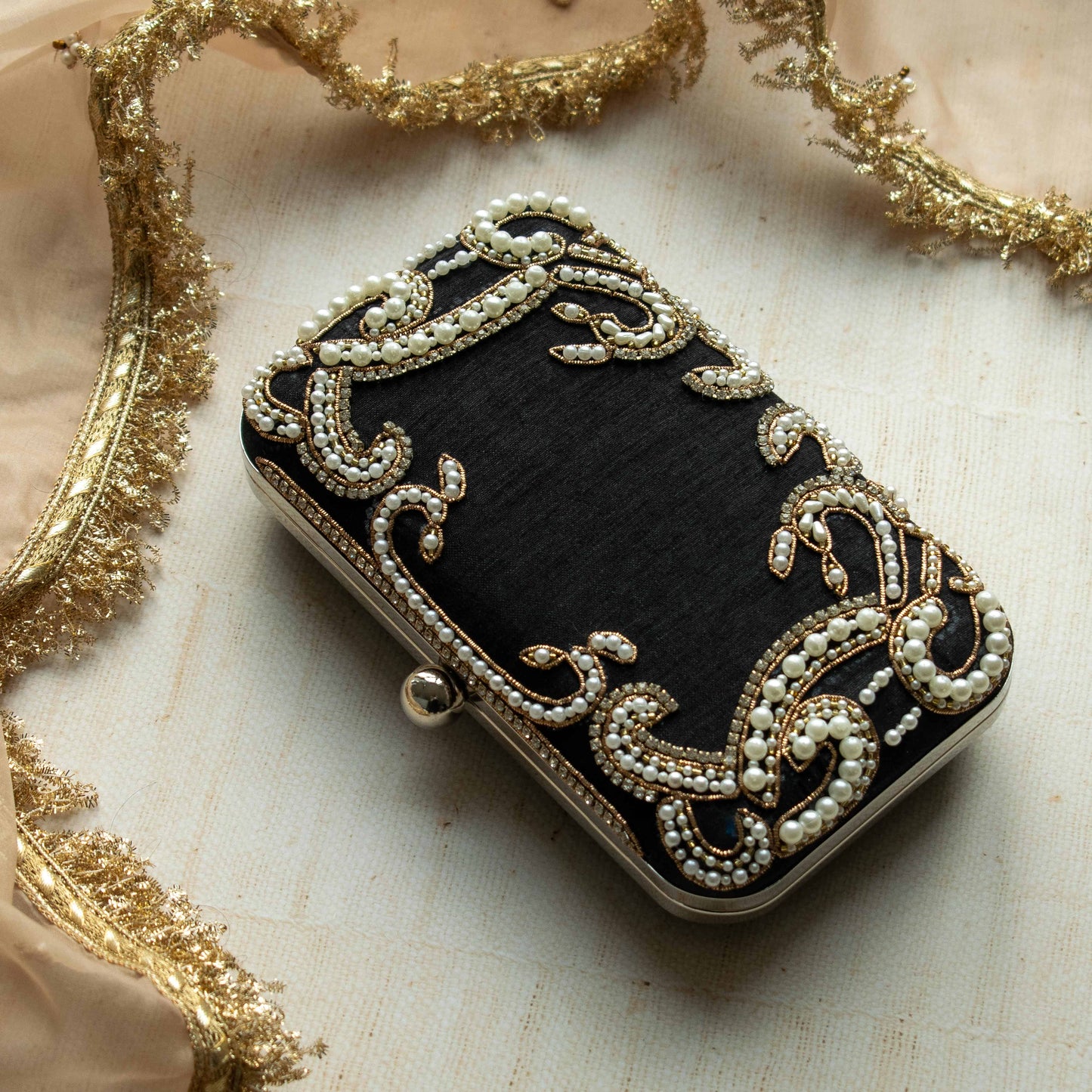 PRE-ORDER - Carolina (Black)