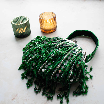 PRE-ORDER - Eliana Clip Purse (Emerald Green Velvet)