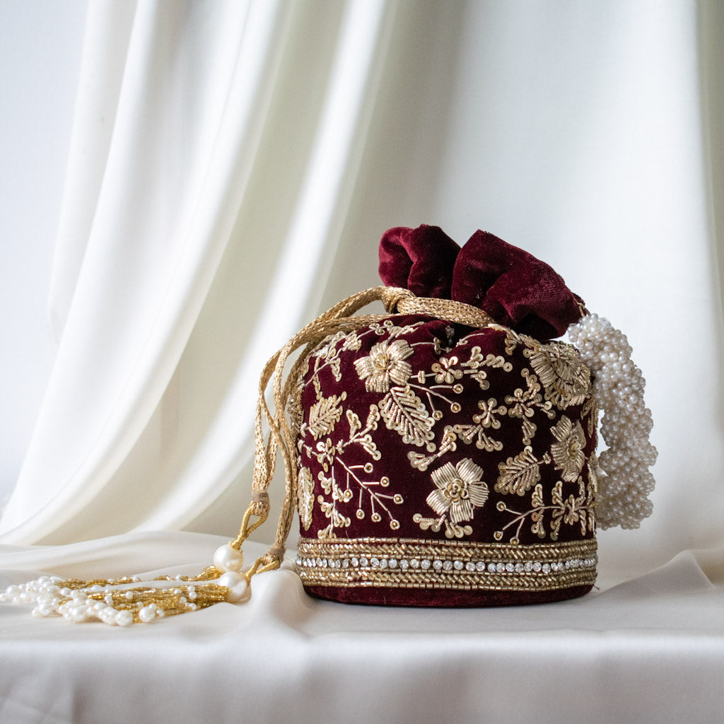 Anaya Potli Bag (Maroon Velvet)